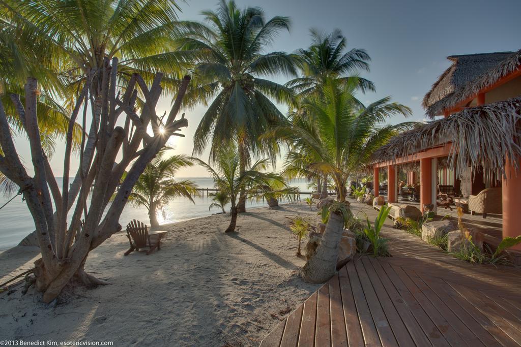 Robert'S Grove Beach Resort Placencia Экстерьер фото