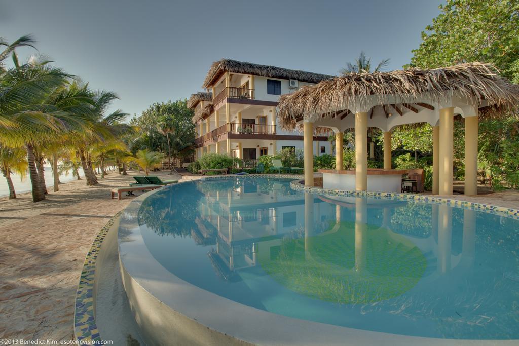 Robert'S Grove Beach Resort Placencia Экстерьер фото