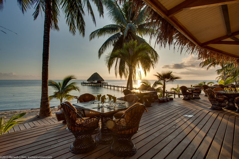Robert'S Grove Beach Resort Placencia Экстерьер фото